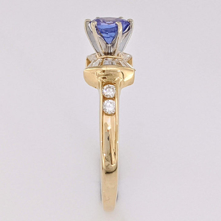14K TANZANITE ROUND 4.7MM WITH .40 DIAMOND TOTAL WEIGHT BAGUETTE (6) ROUND (4) ESTATE RING 2.5 GRAMS