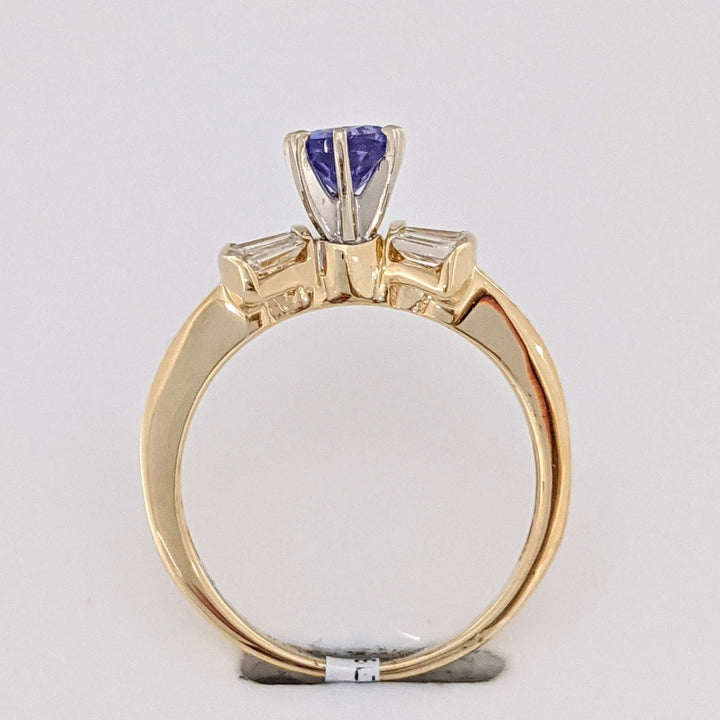 14K TANZANITE ROUND 4.7MM WITH .40 DIAMOND TOTAL WEIGHT BAGUETTE (6) ROUND (4) ESTATE RING 2.5 GRAMS