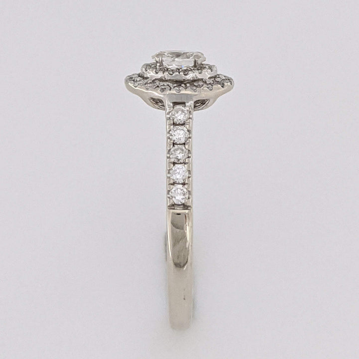 14K WHITE .60 CARAT TOTAL WEIGHT SI1 I DIAMOND OVAL (1) ROUND (46) ESTATE HALAO RING 3.2 GRAMS