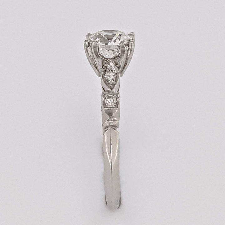 PLATINUM .83 CARAT TOTAL WEIGHT VS2 H DIAMOND ROUND (5) ESTATE RING 3.0 GRAMS