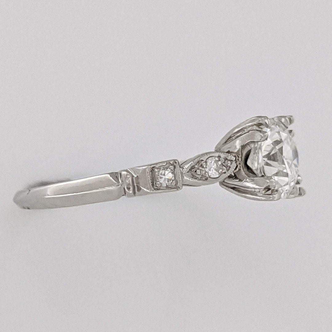 PLATINUM .83 CARAT TOTAL WEIGHT VS2 H DIAMOND ROUND (5) ESTATE RING 3.0 GRAMS