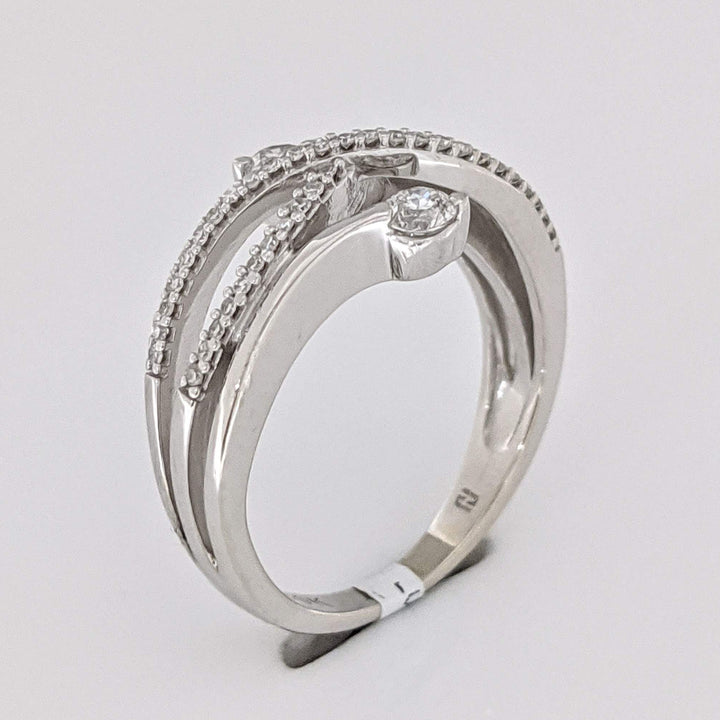 10K WHITE .37 CARAT TOTAL WEIGHT I1 I DIAMOND ROUND (49) BYPASS ESTATE RING 3.3 GRAMS