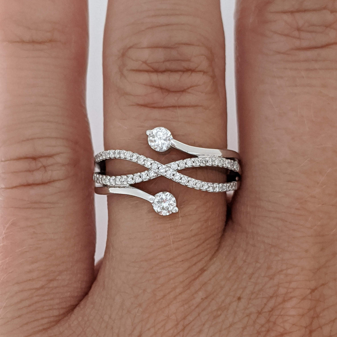 10K WHITE .37 CARAT TOTAL WEIGHT I1 I DIAMOND ROUND (49) BYPASS ESTATE RING 3.3 GRAMS