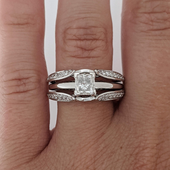 14K WHITE 1.22 CARAT TOTAL WEIGHT I1 H DIAMOND PRINCESS CUT WITH (44) ROUND ESTATE RING/JACKET SET 6.3 GRAMS