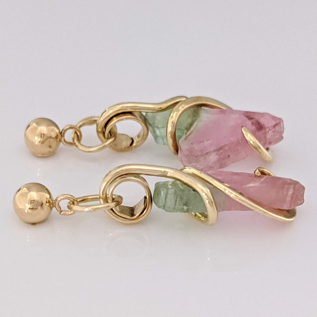14K BI-COLORED TOURMALINE FREE FORM DANGLE ESTATE EARRINGS 2.8 GRAMS
