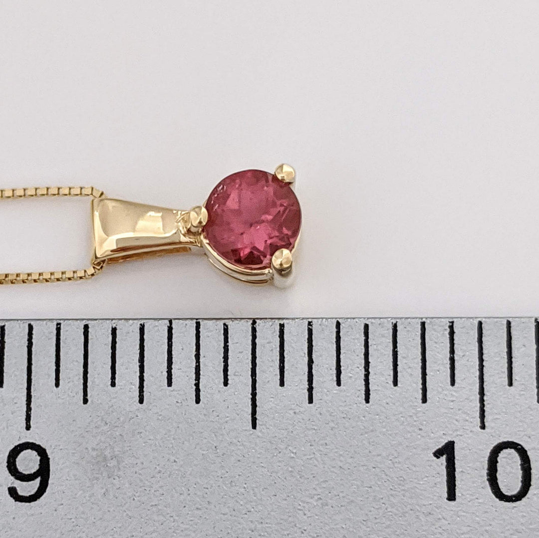 14K PINK TOURMALINE ROUND 5MM ESTATE PENDANT & CHAIN 2.2 GRAMS