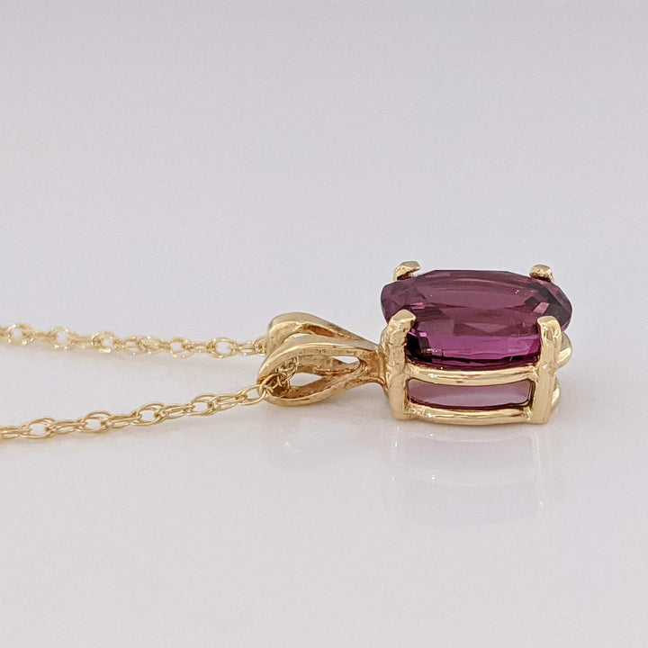14K PINK TOURMALINE OVAL 7X9 ESTATE PENDANT & CHAIN 2.2 GRAMS