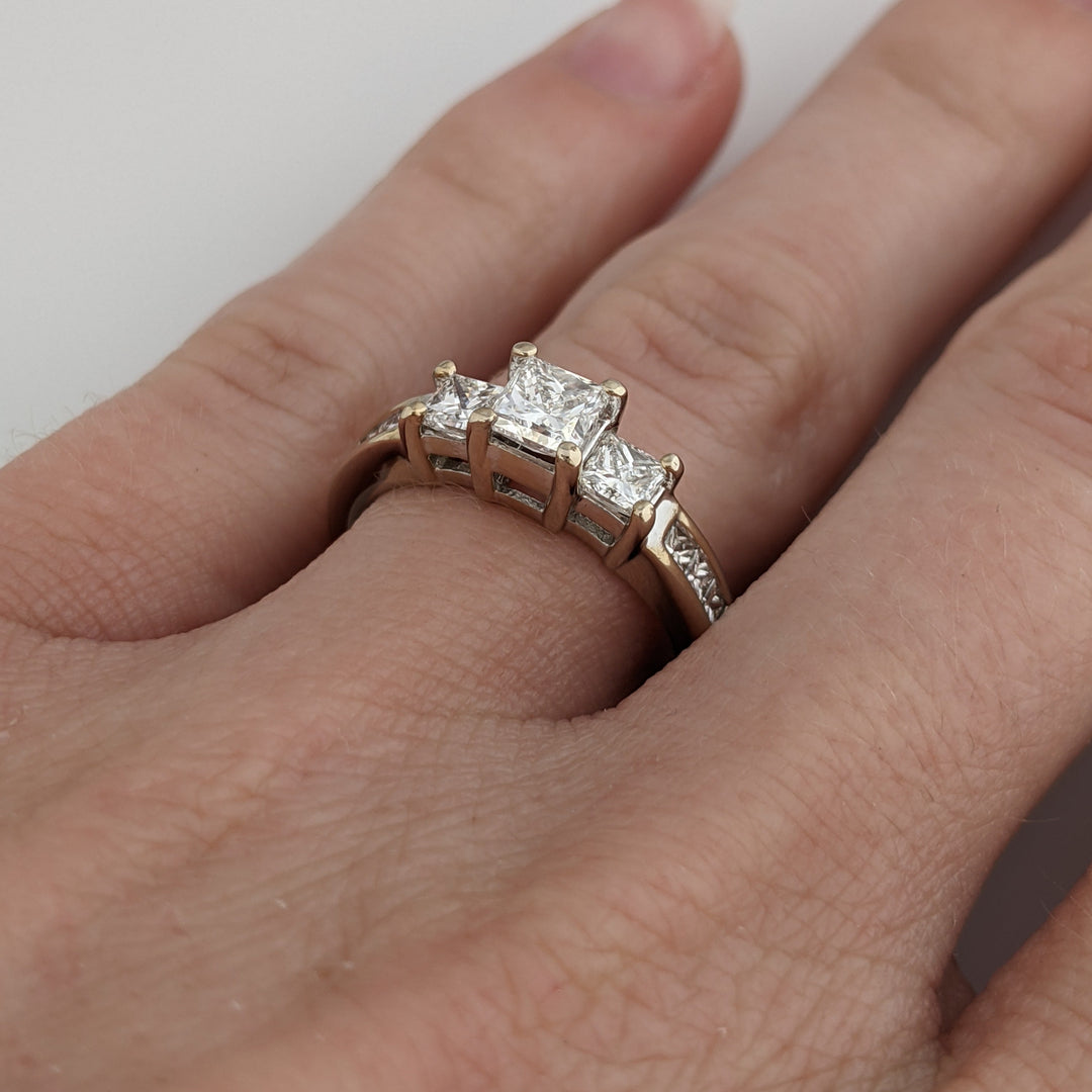 14K WHITE 1.08 CARAT TOTAL WEIGHT SI1 H DIAMOND PRINCESS CUT (9) TRINITY ESTATE RING 3.5 GRAMS