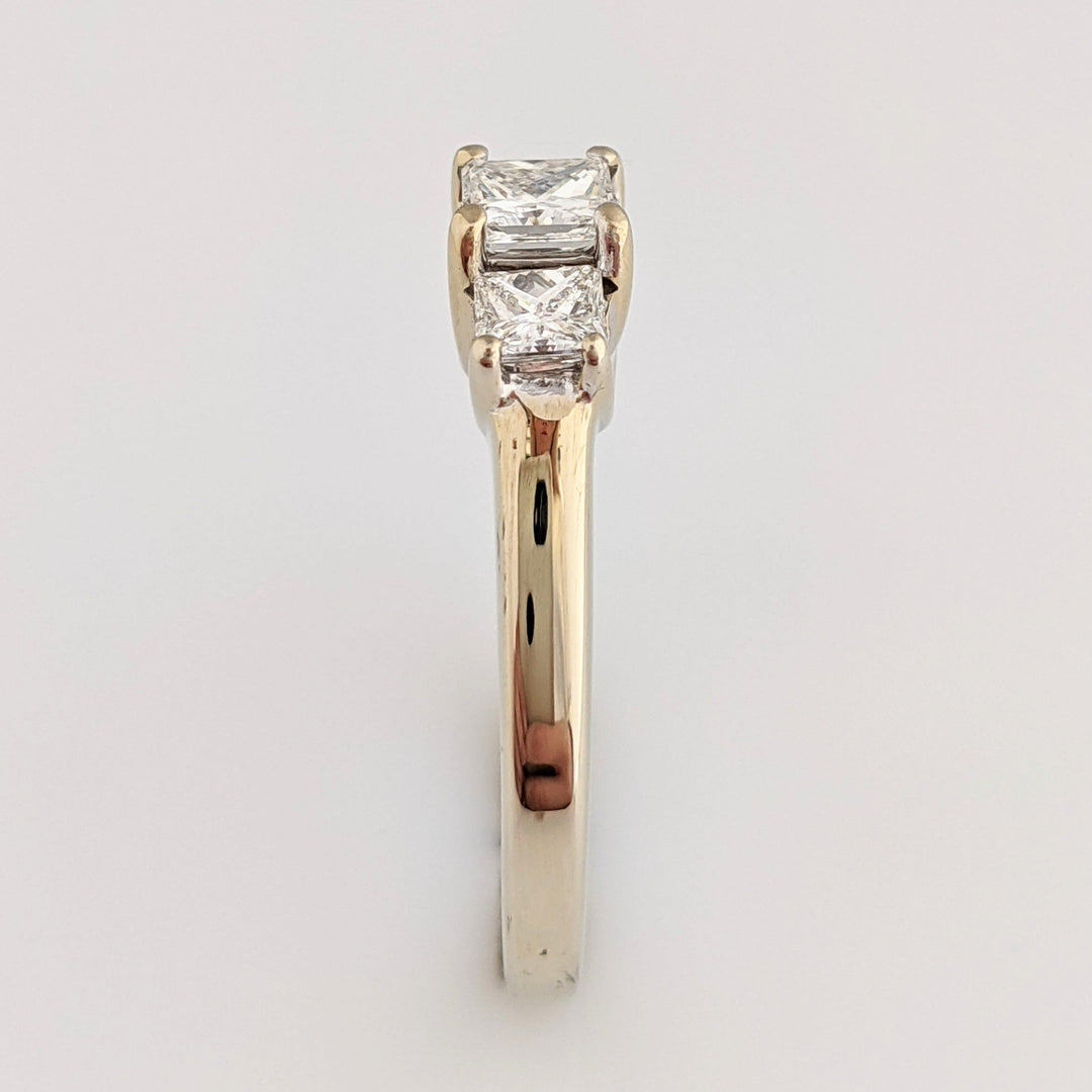14K WHITE 1.01 CARAT TOTAL WEIGHT VS2 G DIAMOND PRINCESS CUT (3) ESTATE TRINITY RING 4.0 GRAMS