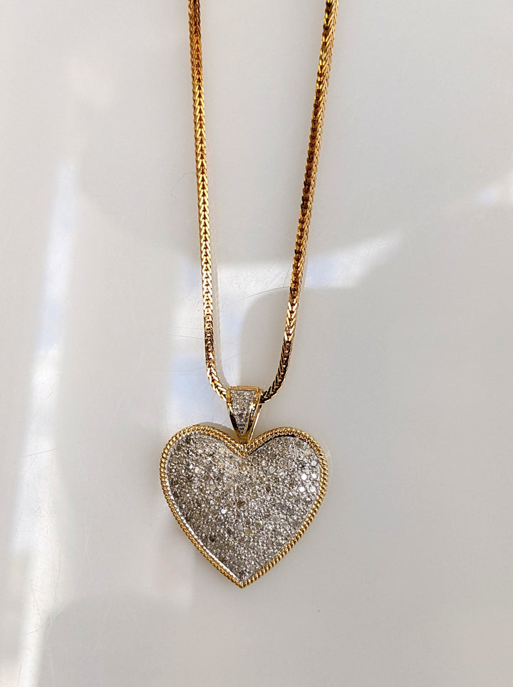 14k 1.31 CARAT TOTAL WEIGHT I2 I DIAMOND ROUND (131) ENCRUSTED HEART PENDANT AND CHAIN 9.9 GRAMS