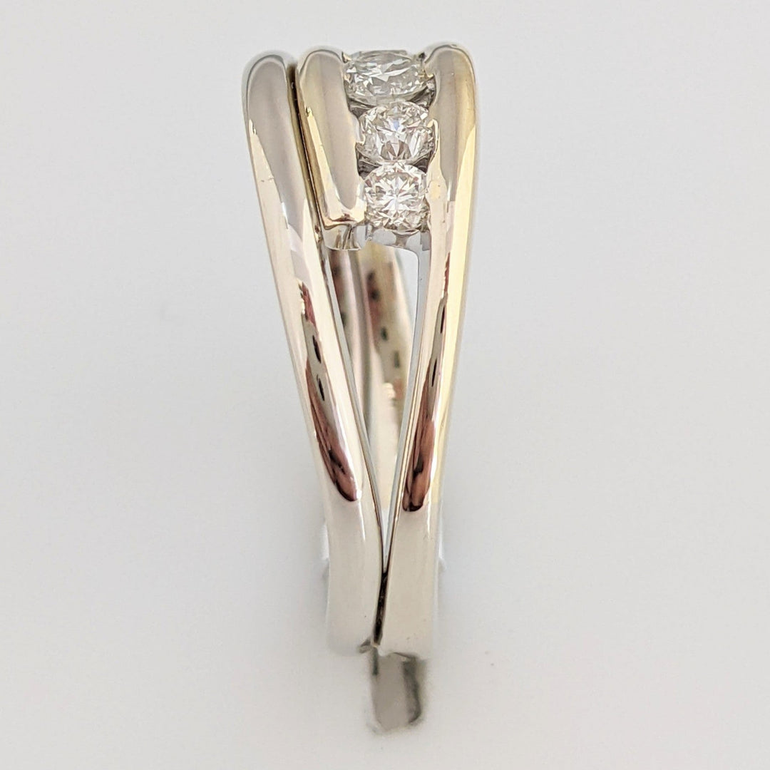 14K TWO-TONE .56 CARAT TOTAL WEIGHT I1 I DIAMOND ROUND (5) BYPASS ESTATE BAND 5.8 GRAMS