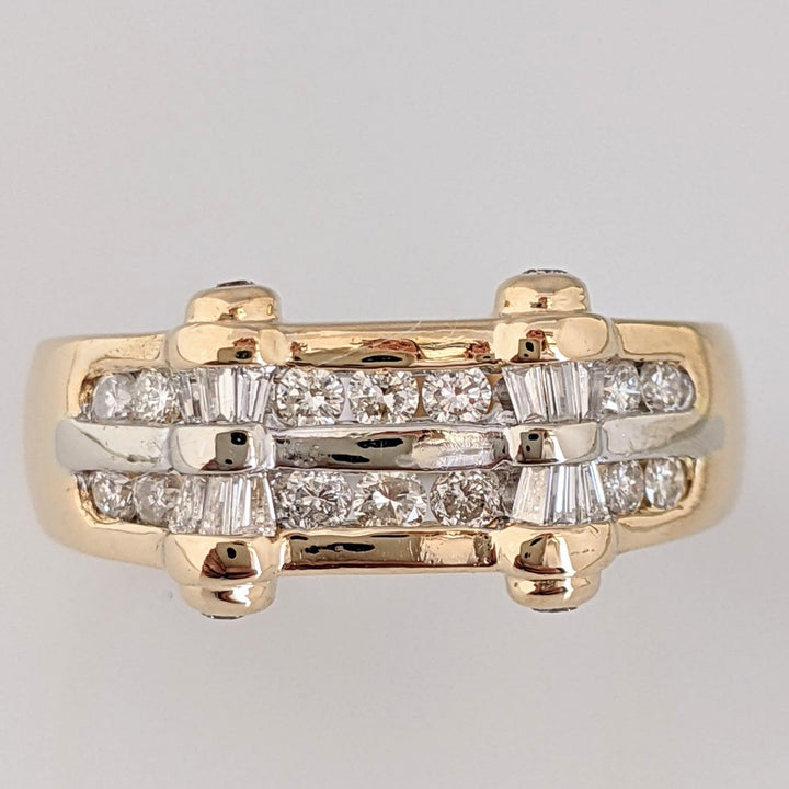 14K .46 CARAT TOTAL WEIGHT I1 H DIAMOND ROUND (18) BAGUETTE (12) 5.2 GRAMS
