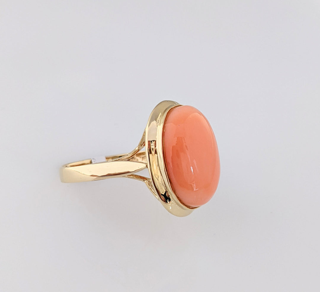 14K CORAL OVAL 10X14 CABOCHON ESTATE RING 3.1 GRAMS