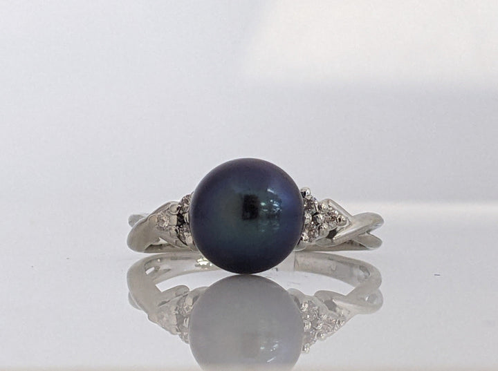 14KW BLACK PEARL ROUND 8MM WITH .10 DIAMOND TOTAL WEIGHT (8) ESTATE RING 3.0 GRAMS