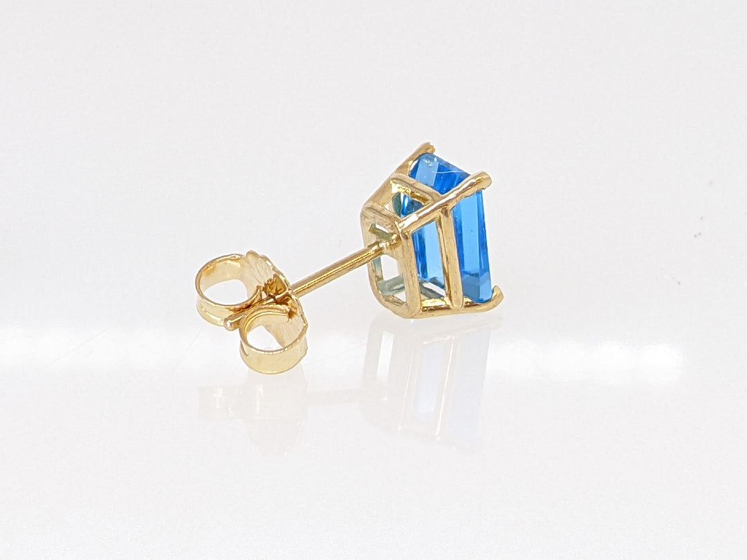 14K BLUE TOPAZ EMERALD CUT 5X7 ESTATE EARRINGS 1.6 GRAMS