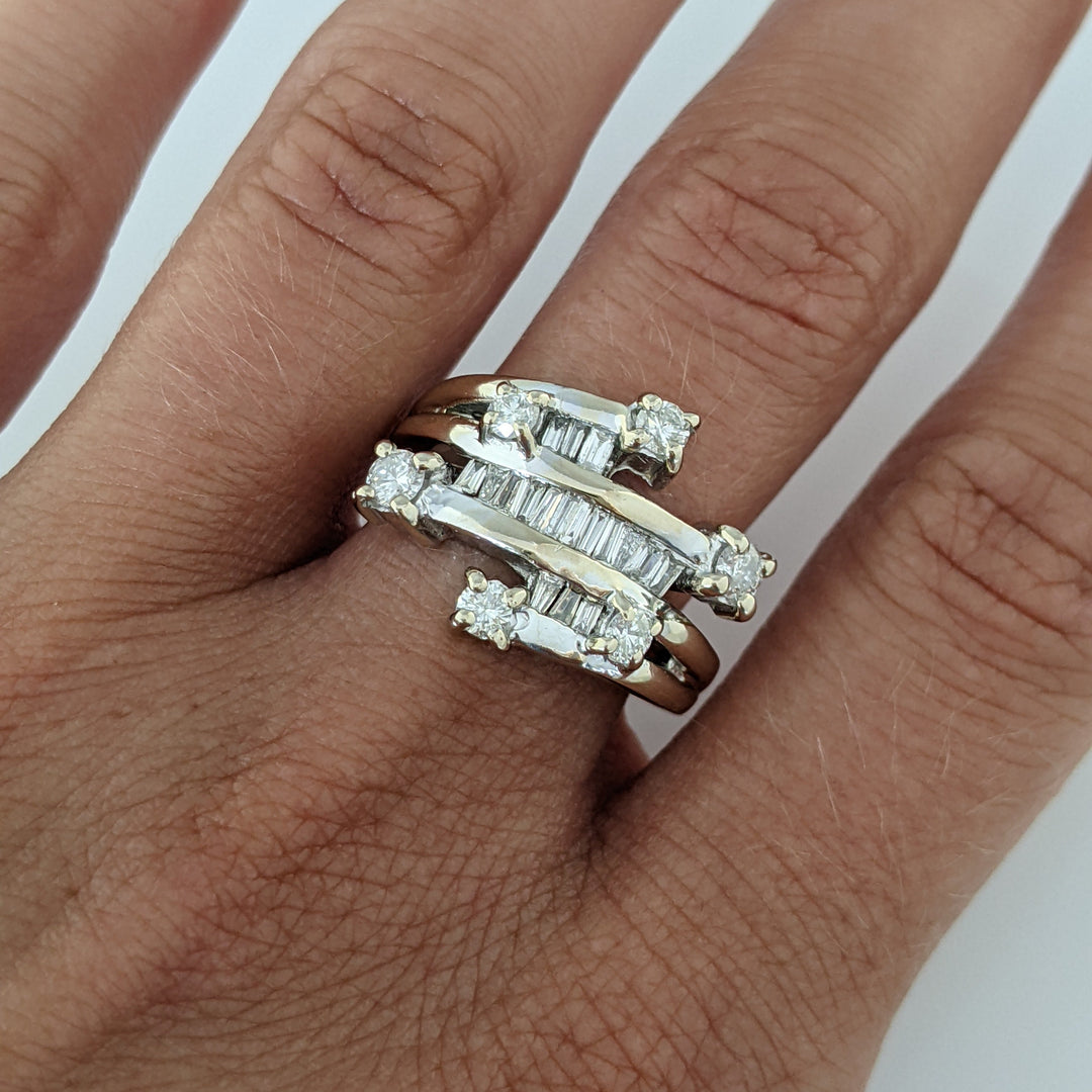 14K WHITE 1.00 CARAT TOTAL WEIGHT I1 H DIAMOND ROUND (6) BAGUETTE (18) ESTATE RING 6.6 GRAM