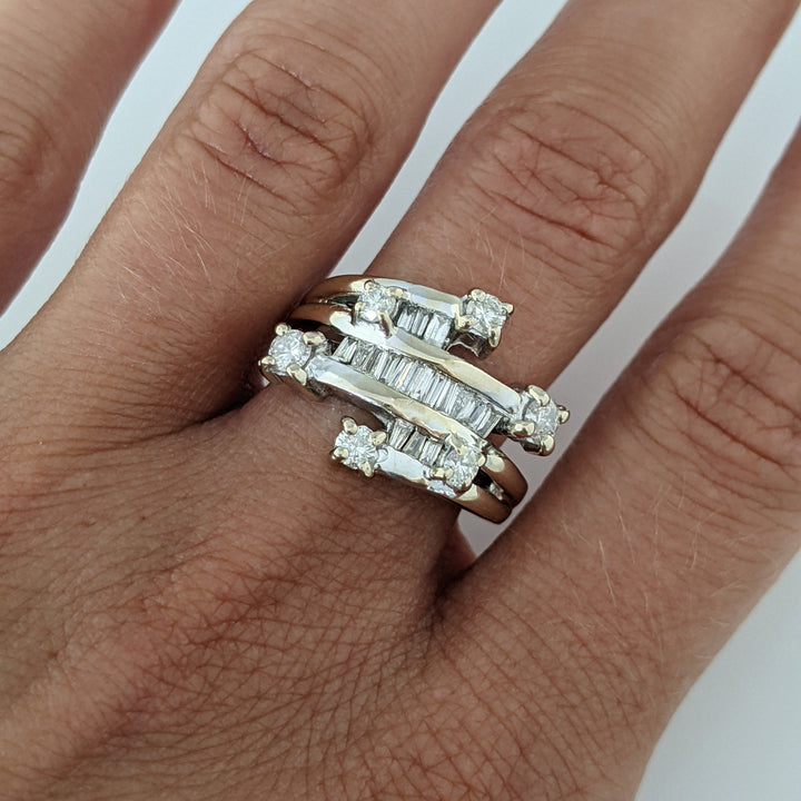 14K WHITE 1.00 CARAT TOTAL WEIGHT I1 H DIAMOND ROUND (6) BAGUETTE (18) ESTATE RING 6.6 GRAM