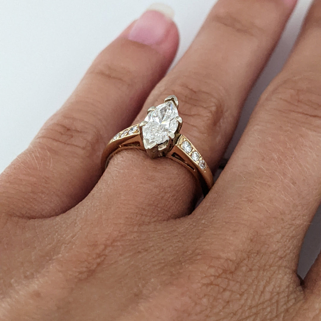 14K 1.02 CARAT TOTAL WEIGHT I1 H DIAMOND MARQUISE WITH (6) ROUND ESTATE RING 2.7 GRAMS