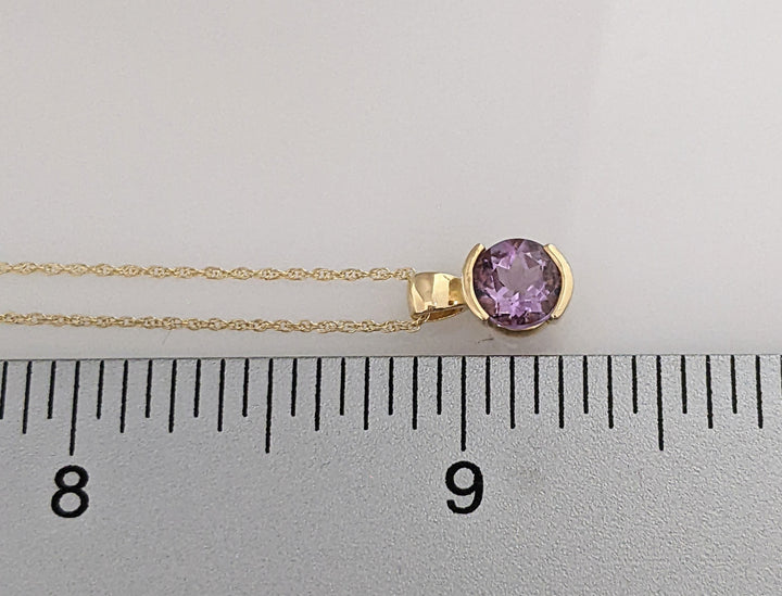 14K AMETHYST ROUND 6MM HALF BEZEL ESTATE PENDANT AND CHAIN 1.7 GRAMS