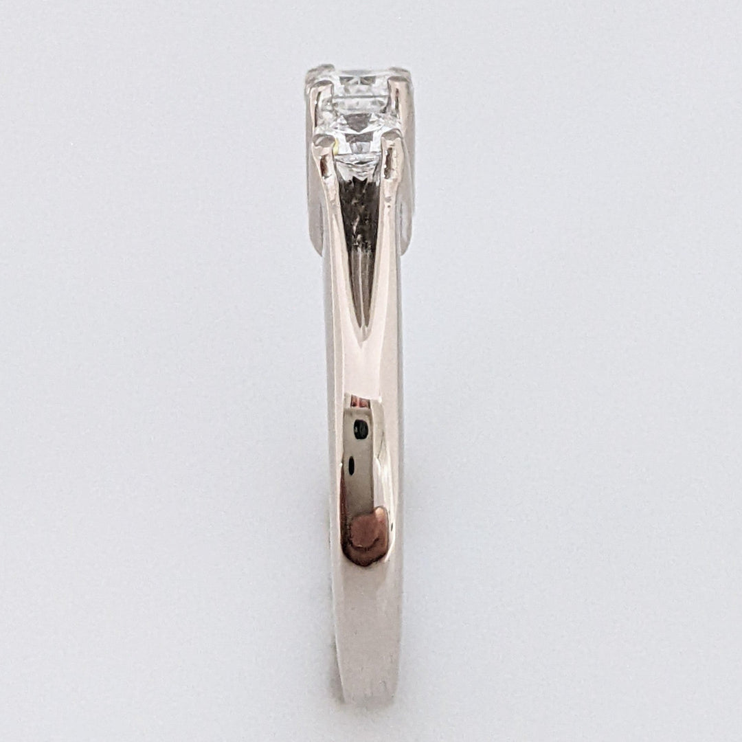 18K WHITE .74 CARAT TOTAL WEIGHT VVS H DIAMOND DREAM CUT TRINITY ESTATE RING 4.8 GRAMS