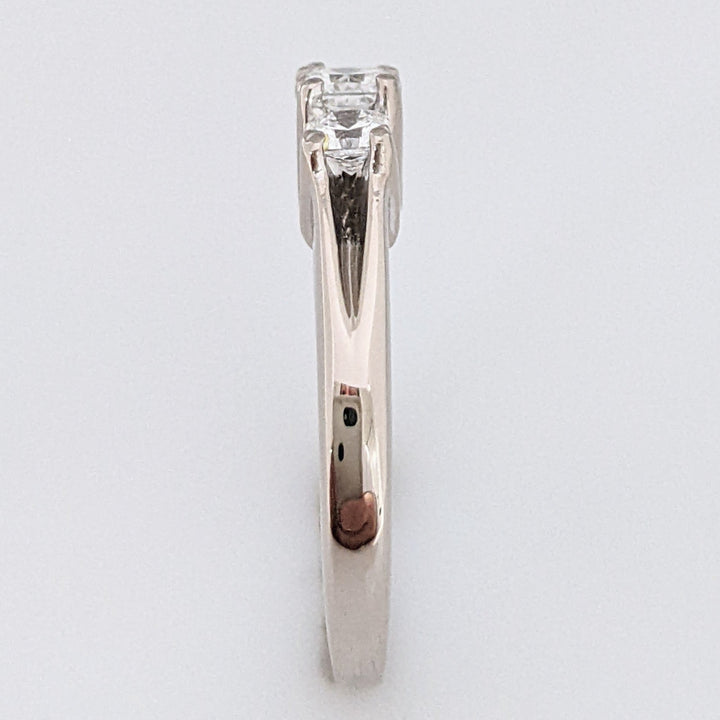 18K WHITE .74 CARAT TOTAL WEIGHT VVS H DIAMOND DREAM CUT TRINITY ESTATE RING 4.8 GRAMS