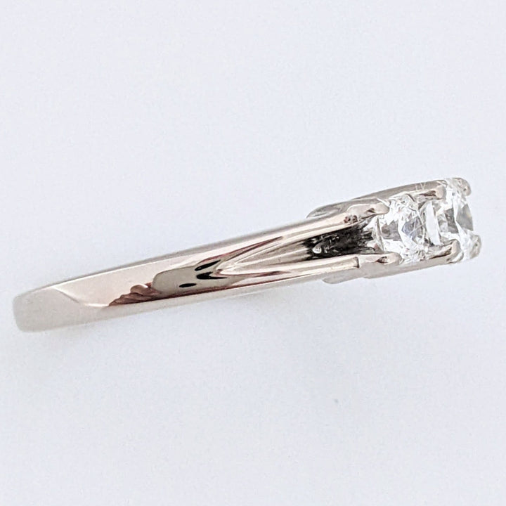 18K WHITE .74 CARAT TOTAL WEIGHT VVS H DIAMOND DREAM CUT TRINITY ESTATE RING 4.8 GRAMS
