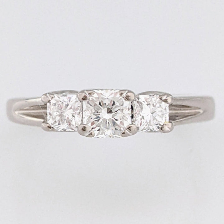 18K WHITE .74 CARAT TOTAL WEIGHT VVS H DIAMOND DREAM CUT TRINITY ESTATE RING 4.8 GRAMS