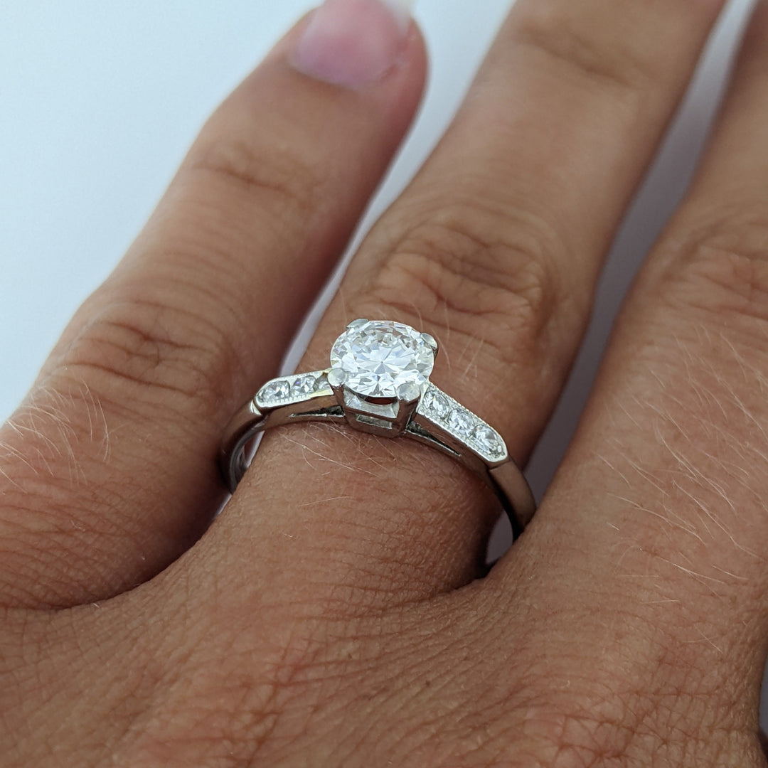 PLATINUM .75 CARAT TOTAL WEIGHT SI1 G DIAMOND ROUND (7) ESTATE RING 2.9 GRAMS