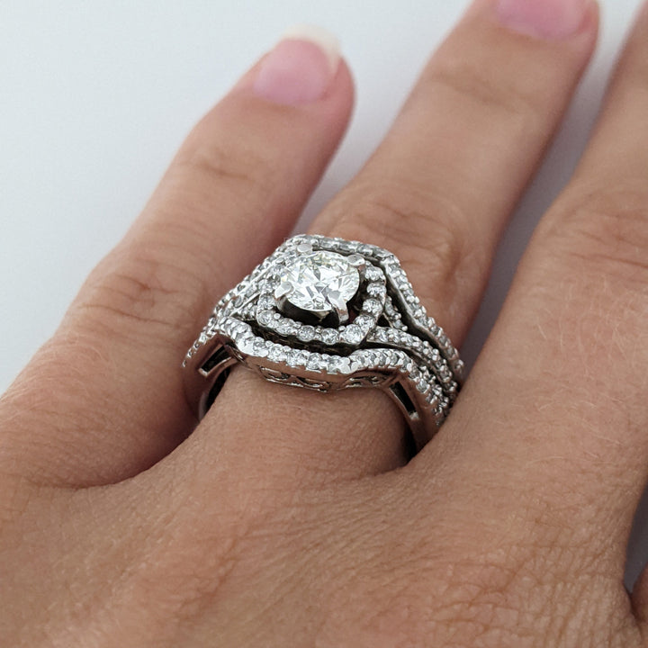 PLATINUM 1.52 CARAT TOTAL WEIGHT DIAMOND ROUND VVS2 G (97) HALO RING WITH JACKETS ESTATE SET 12.6 GRAMS