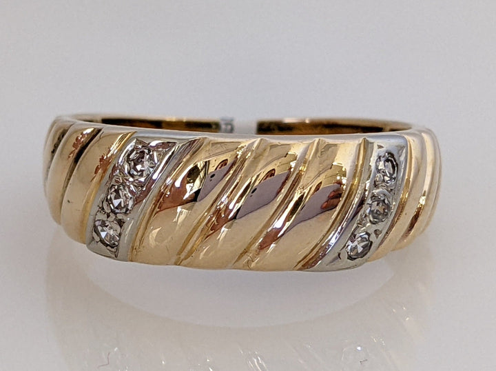 14K .15CTW SI1 H DIAMOND ROUND (6) RIBBED ESTATE BAND 5.2 GRAMS