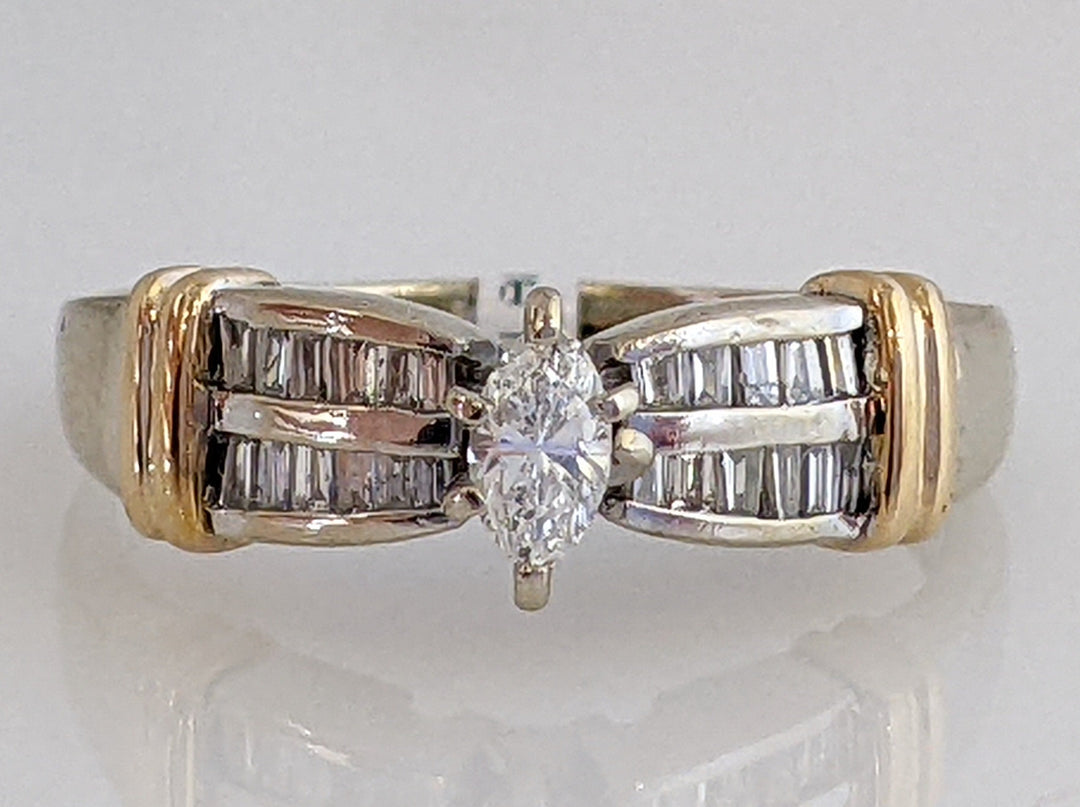 14K TWO TONE .45CTW I1 G DIAMOND MARQUISE WITH 23 BAGUETTE ESTATE RING 3.7 GRAMS