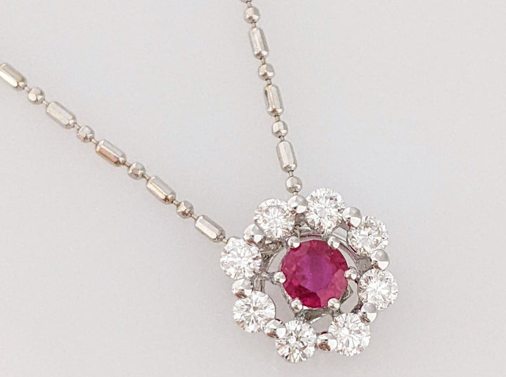 18K WHITE GOLD RUBY ROUND 4MM WITH (8) DIAMOND .32CTW SI2 G ESTATE PENDANT & CHAIN 3.0 GRAMS