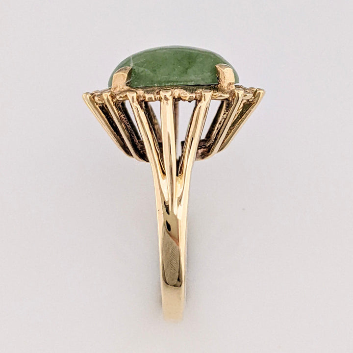 10K JADE OVAL 12X14 CABOCHON WITH GOLD TRIM ESTATE RING 6.5 GRAMS