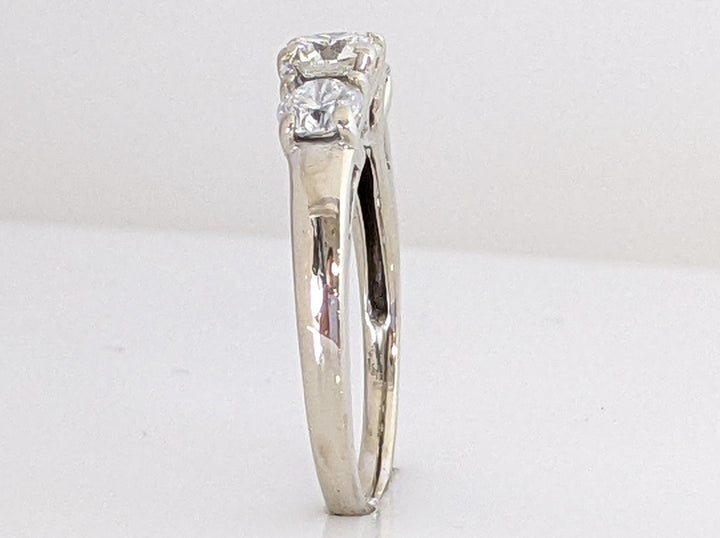 14K WHITE 1.00CTW VVS2-I1 I-J DIAMOND ROUND (3) ESTATE RING 3.0 GRAMS