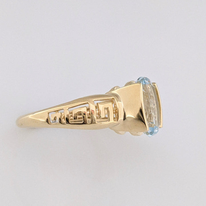 10K AQUAMARINE OVAL 9X11 HALF BEZEL ESTATE RING 4.3 GRAMS