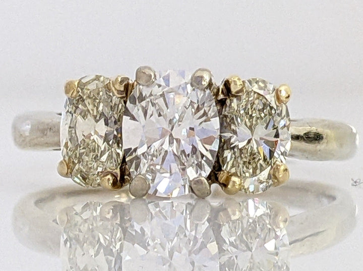 14K WHITE 1.67CTW VS-SI2 G-P DIAMOND OVAL THREE ESTATE RING 3.3 GRAMS