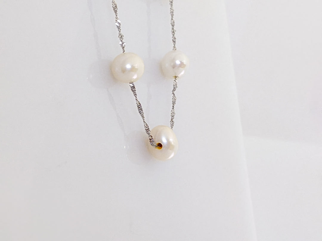 14K WHITE FRESH WATER PEARL ROUND (21) ESTATE NECKLACE 7.0 GRAMS