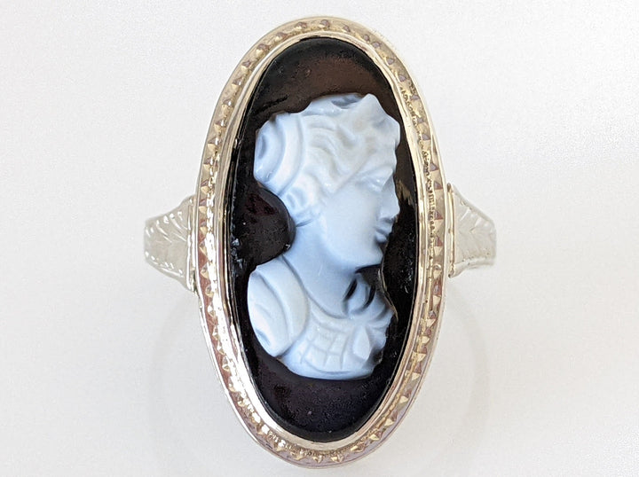 14K WHITE ONYX CAMEO OVAL 9X19.5 ESTATE RING 3.8 GRAMS