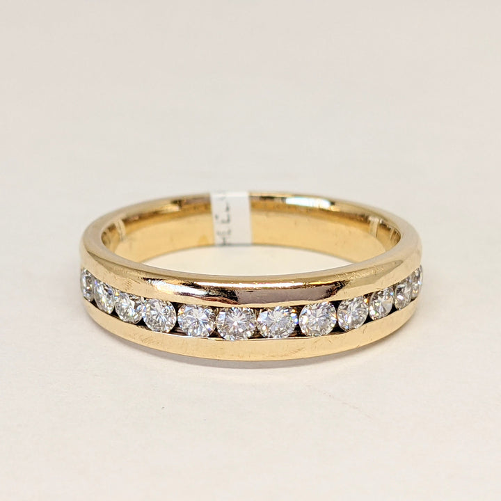 14K .48 CARAT TOTAL WEIGHT SI1 H DIAMOND ROUND (12) ESTATE CHANNEL SET BAND 3.6 GRAMS