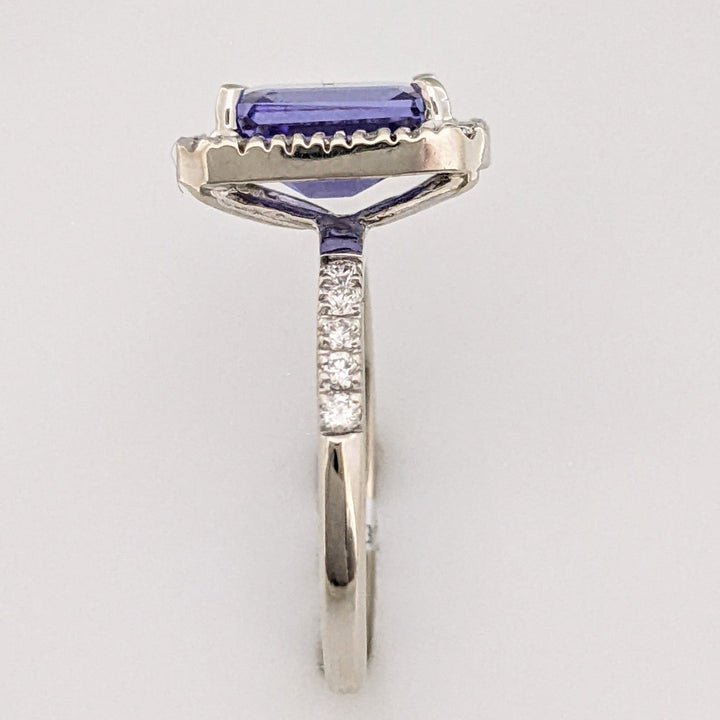 14K WHITE TANZANITE "A" EMERALD CUT 6.5X8.6 WITH .48 DIAMOND TOTAL WEIGHT HALO ESTATE RING 3.3 GRAMS
