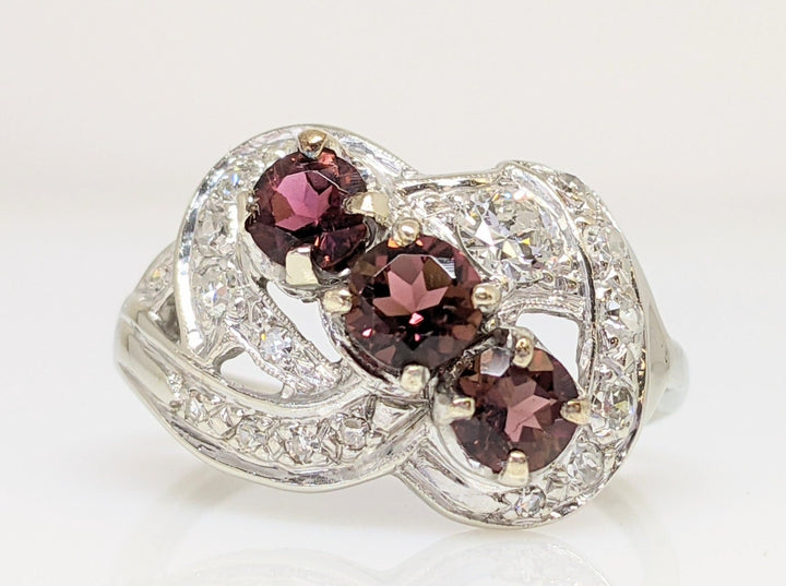 10K WHITE PINK TOURMALINE ROUND (3) WITH .45 DIAMOND TOTAL WEIGHT ESTATE RING 4.1 GRAMS