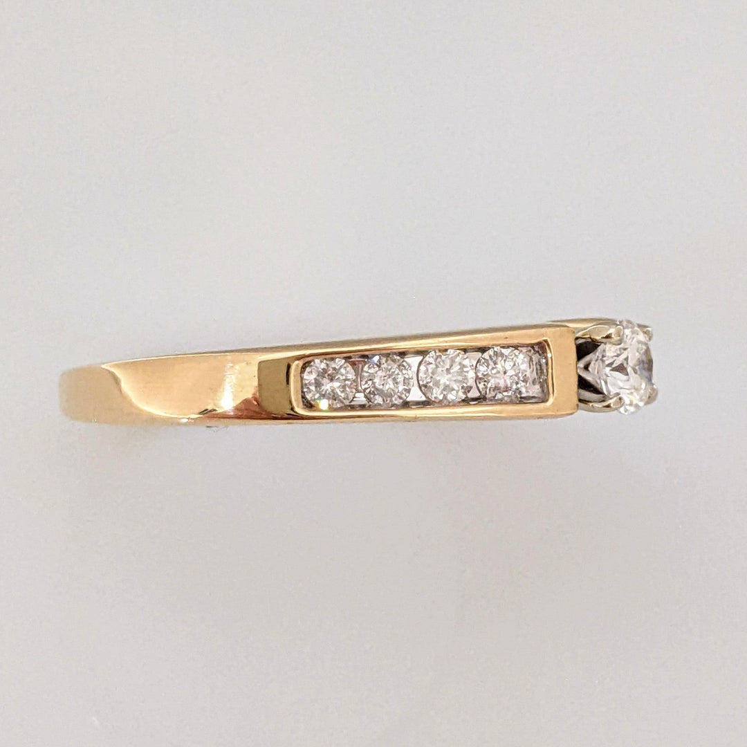 14K .63 CARAT TOTAL WEIGHT SI2 G DIAMOND ROUND (9) ESTATE RING 4.0 GRAMS