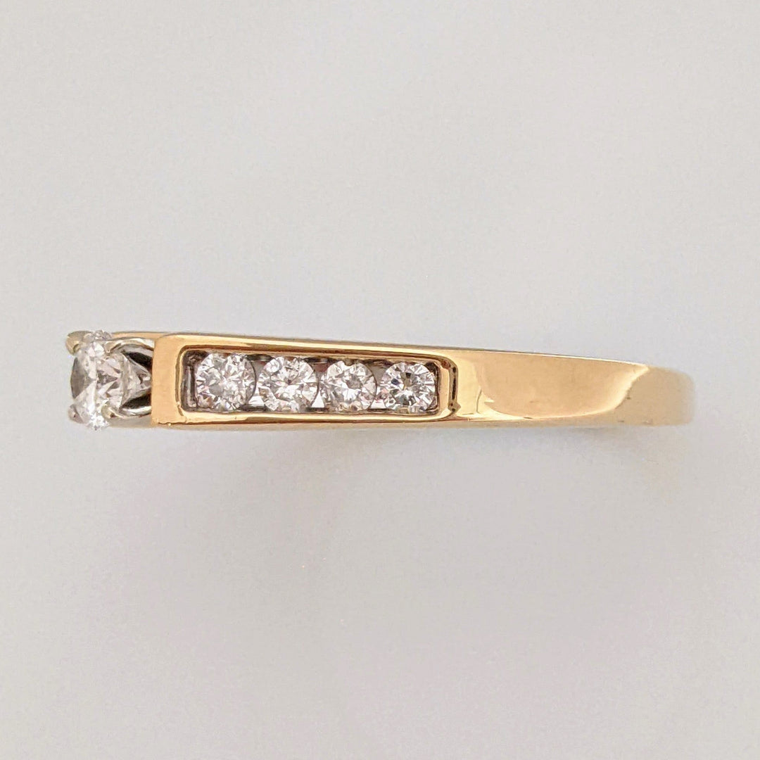 14K .63 CARAT TOTAL WEIGHT SI2 G DIAMOND ROUND (9) ESTATE RING 4.0 GRAMS