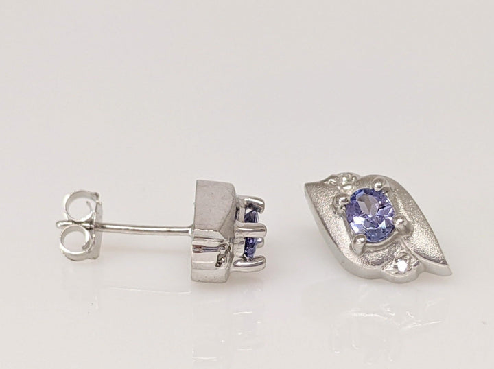 14K WHITE TANZANITE OVAL (2) 3X4 WITH (4) DIAMOND ESTATE EARRINGS 2.1 GRAMS