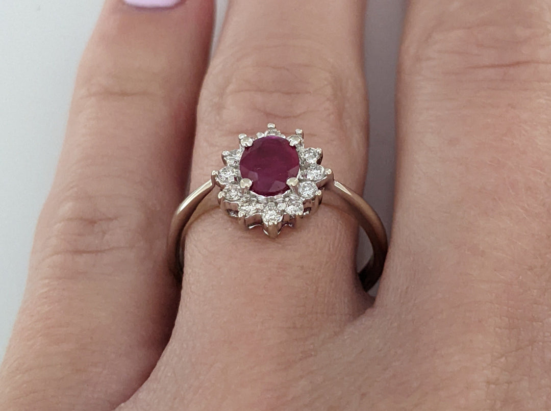 14K WHITE RUBY "C" OVAL 5X6 WITH .24DTW (12) ROUND ESTATE RING 2.2 GRAMS