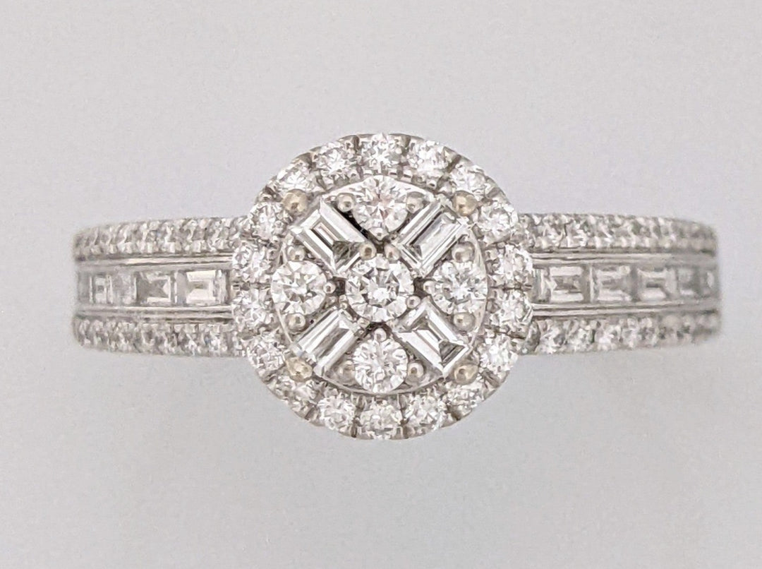 14K WHITE .96 CARAT TOTAL WEIGHT SI1-SI2 H DIAMOND ROUND (69) EMERALD CUT (16) ESTATE RING 3.7 GRAMS