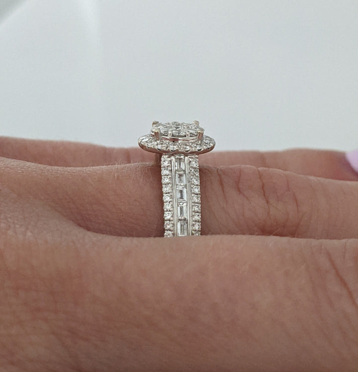 14K WHITE .96 CARAT TOTAL WEIGHT SI1-SI2 H DIAMOND ROUND (69) EMERALD CUT (16) ESTATE RING 3.7 GRAMS