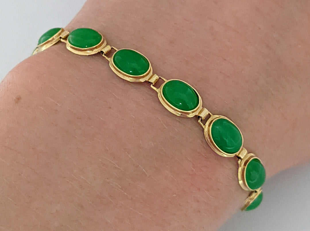 14K JADE OVAL 5X7 (16) ESTATE JADE BRACELET 6.4 GRAMS