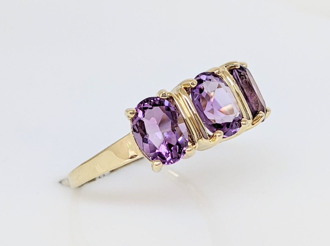 14K AMETHYST OVAL (3) 5X7 ESTATE RING 3.2 GRAMS