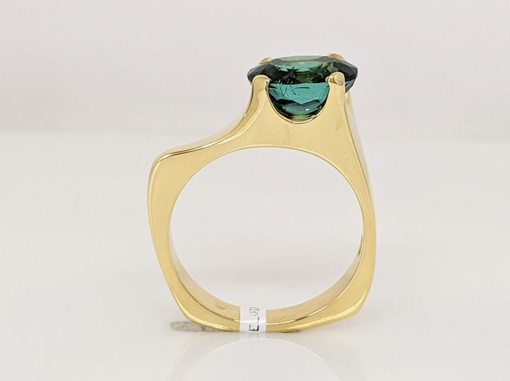 18K GREEN/ BLUE TOURMALINE OVAL 7X9 FREE FORM ESTATE RING 7.4 GRAMS